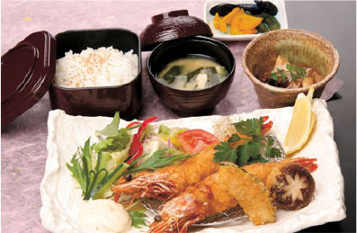 DRIVE SPOT 5 レストラン　THE TERRACE